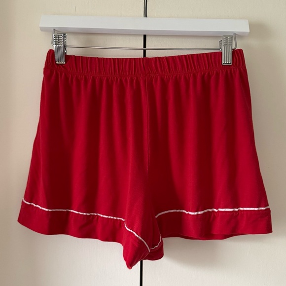 VICTORIA'S SECRET SoSoft™ Modal Red Pajama Shorts w White Piping Size XS - Picture 3 of 5